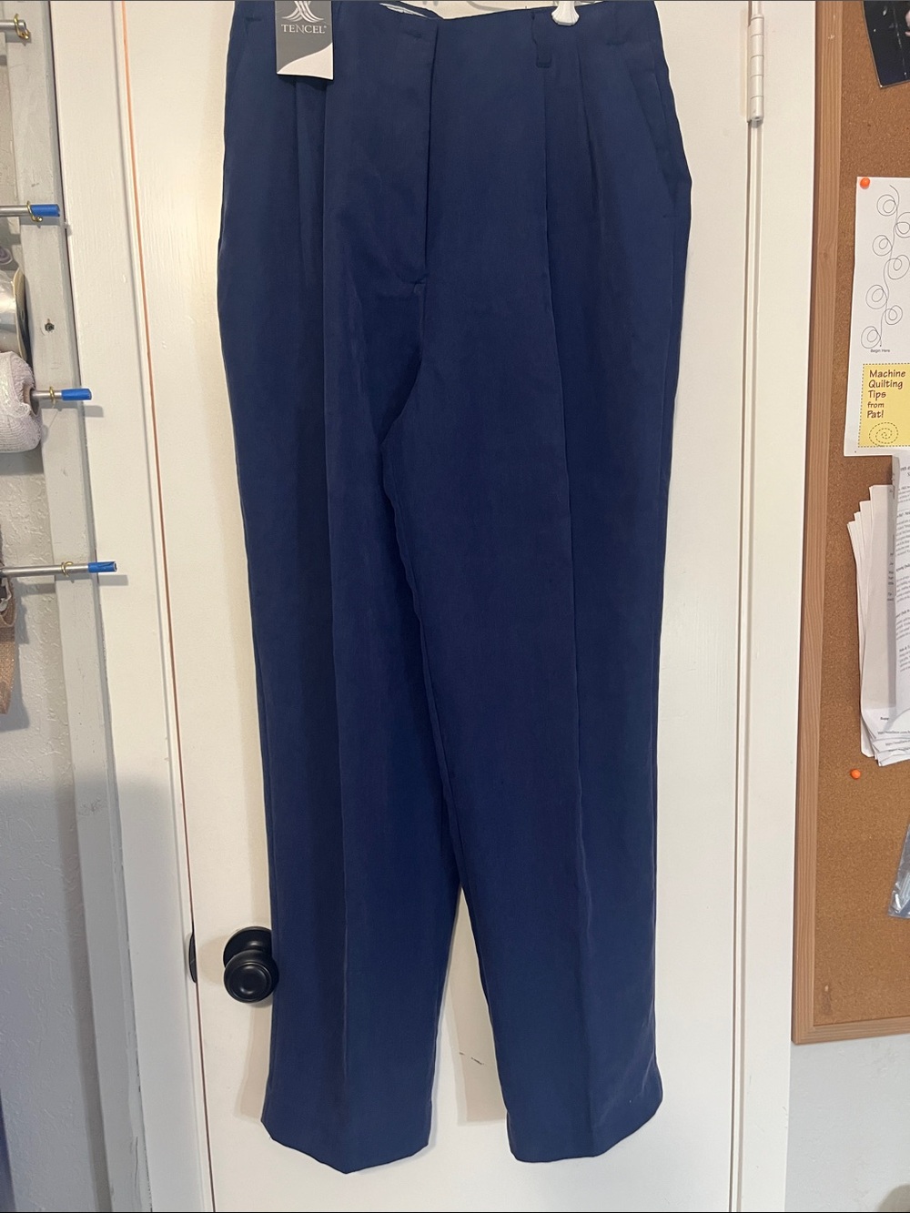 Izod Women's Navy Straight-Leg Trousers